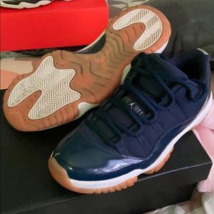 Navy blue with gum bottoms 11 lows